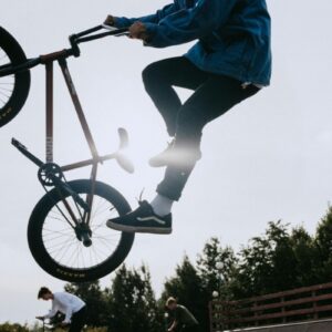 13/07 - BMX FREESTYLE - 10/15ans