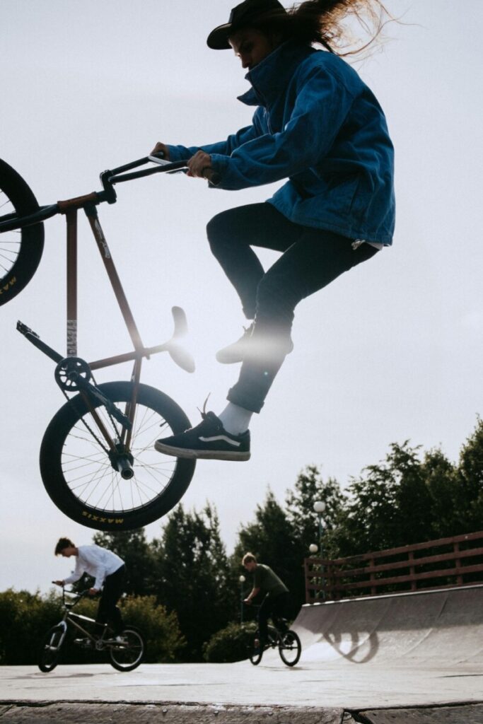 pexels-cottonbro-5445011